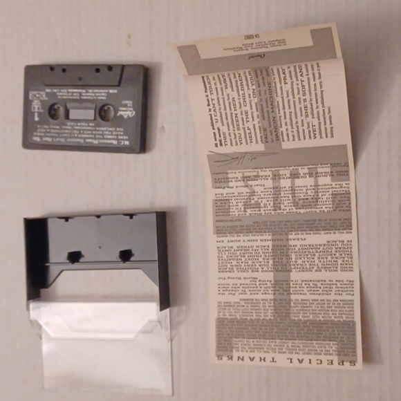 4/$30 M.C. Hammer - Please Hammer Don't Hurt Em - Casette Tape - Picture 3 of 6